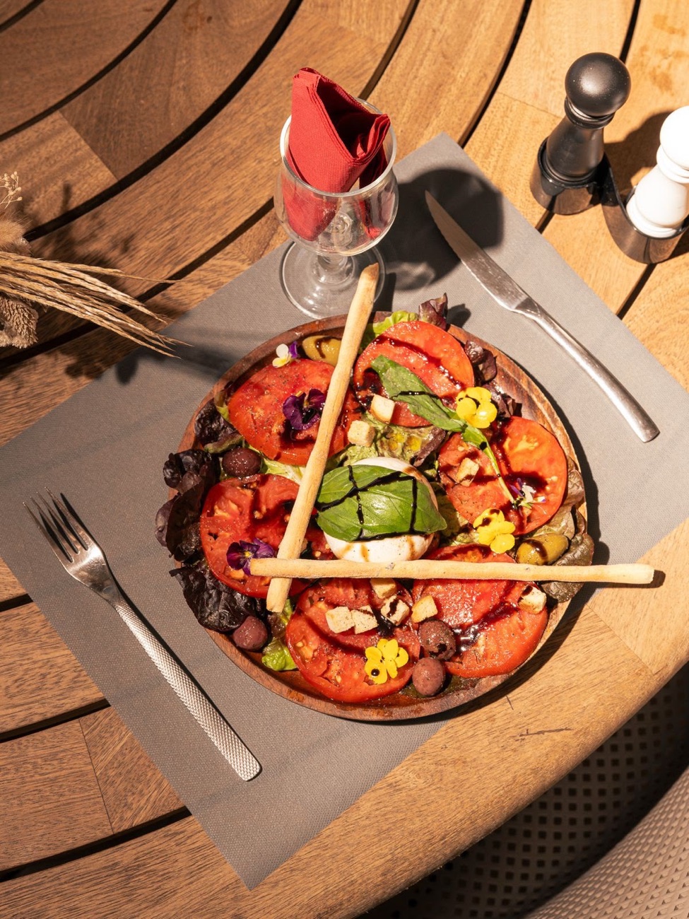 Salade de tomates et burrata